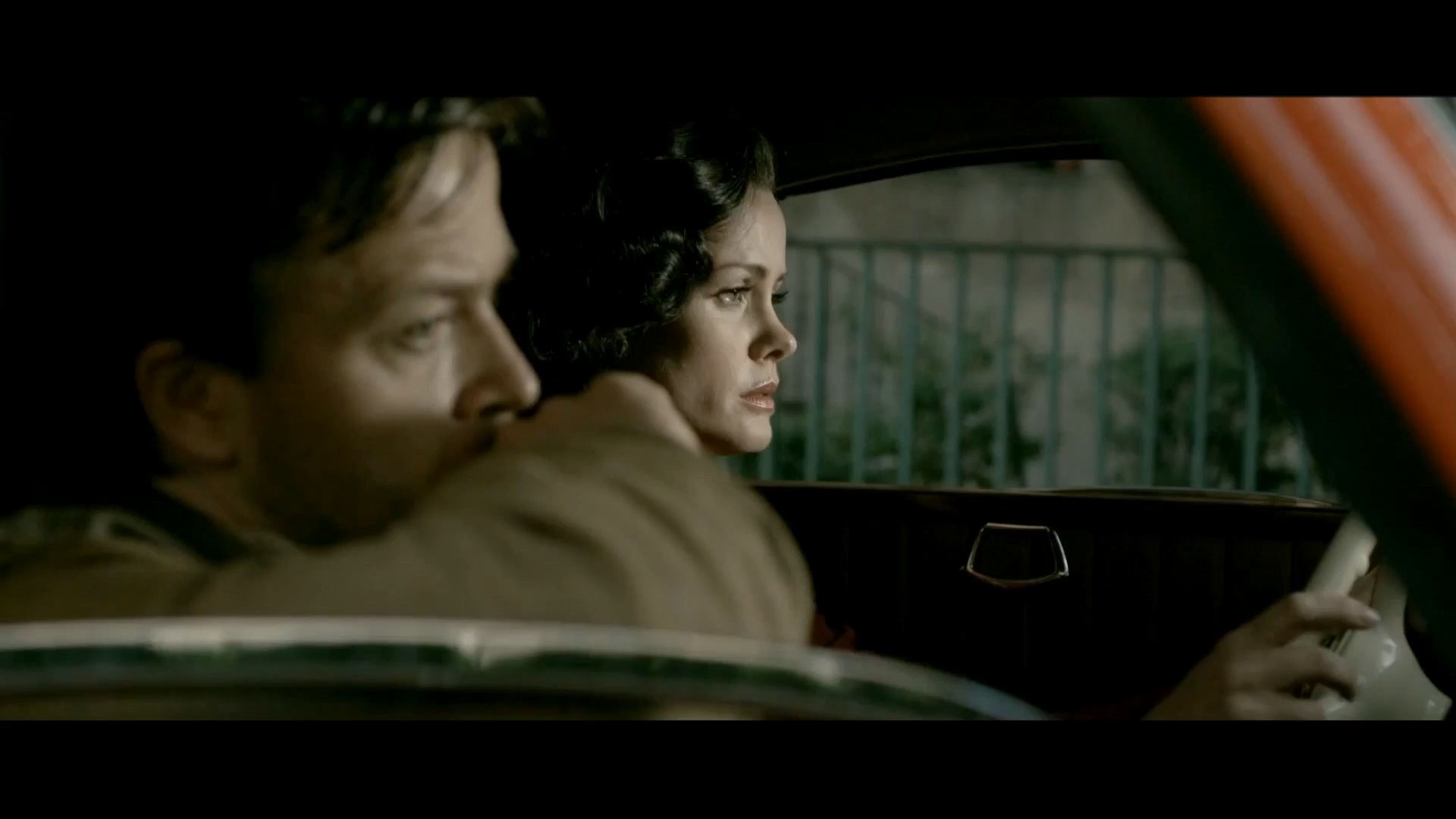 挪威 【敌营芳翠】央视配音Svik.2009.1080p .hclg.mkv_20250209_142928.504.jpg