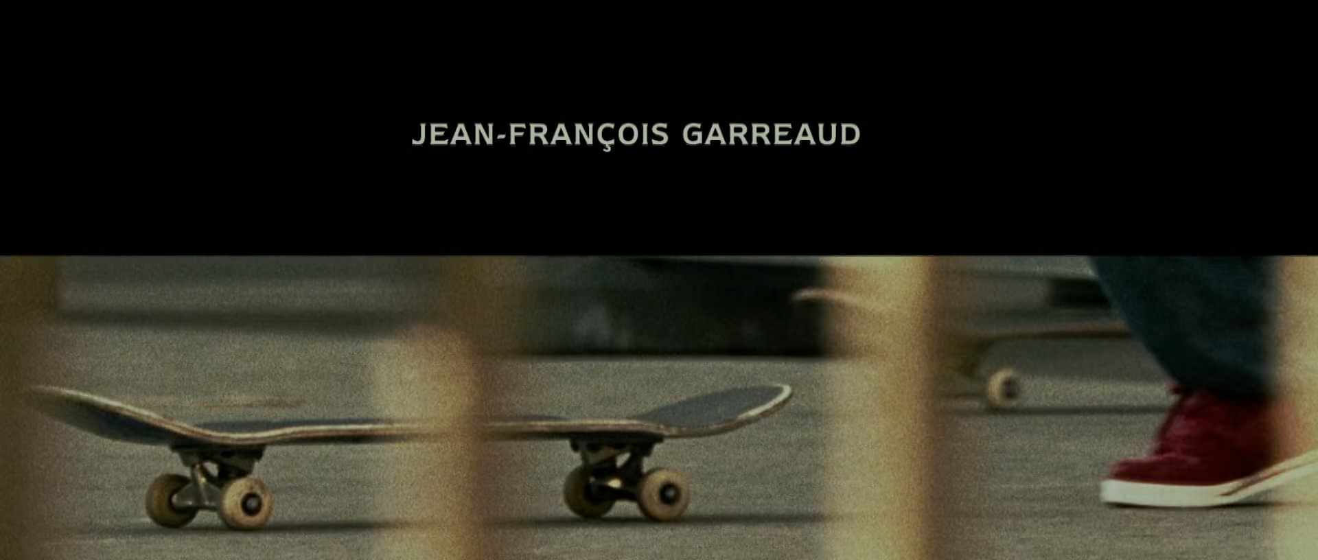 生死逃亡.Skate.or.Die.2008.FRENCH.1080p.WEBRip.x265.国法双语.mkv_20250302_012049.809.jpg