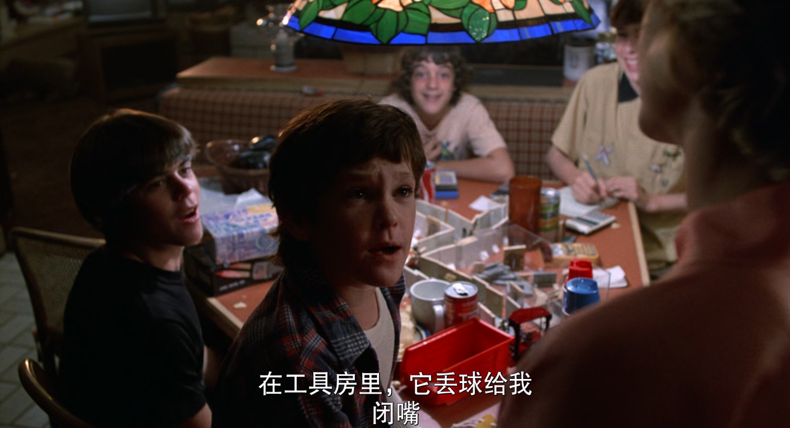 E.T.外星人.E.T.The.Extra-Terrestrial.1982.1080p.BluRay.x265.4audio-RARBG特效字幕.jpg