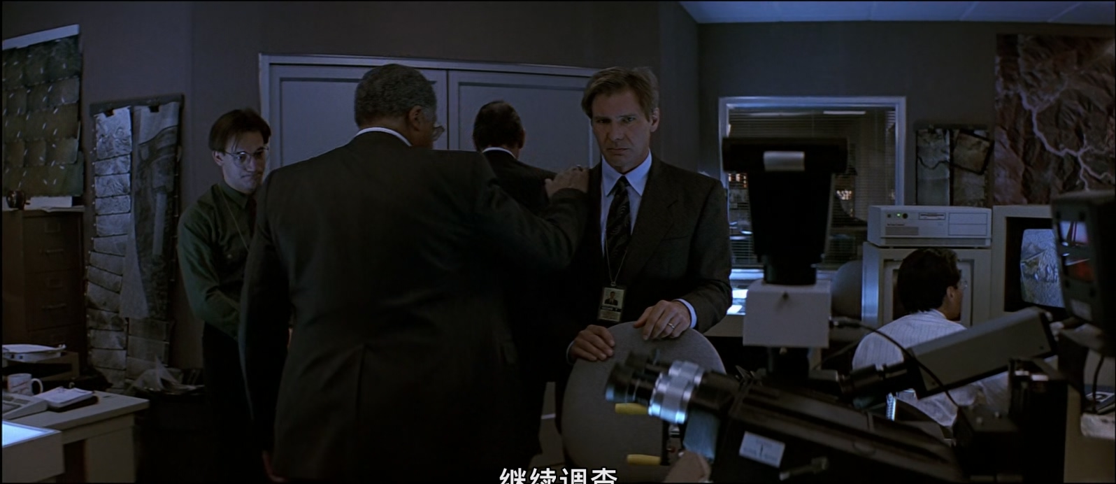 爱国者游戏.Patriot Games 1992 1080p x265 10bit.2audio特效字幕.mkv_20250318_104633.463.jpg