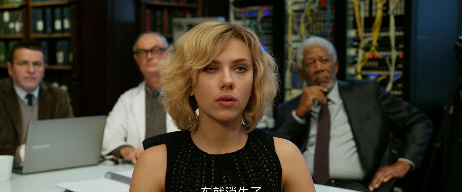 超体.Lucy.2014.1080p.10bit.BluRay.x265.AAC.2AUDIO.SHDMA特效字幕.mkv_20250325_104.jpg