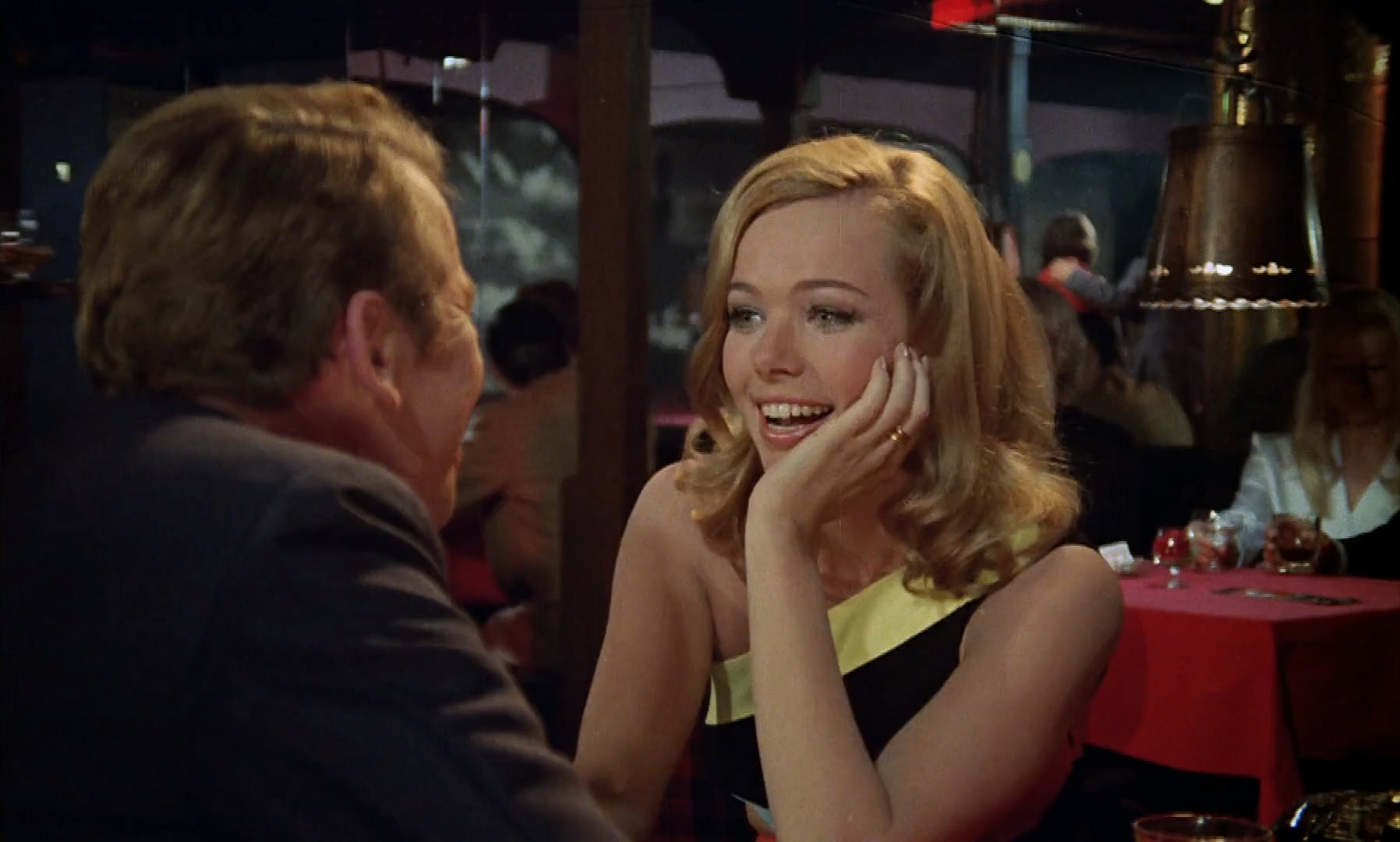 一颗流浪的心（德语中字） Heintje-Ein.Herz.geht.auf.Reisen.1969.BDRip1080p.mkv_20.jpg