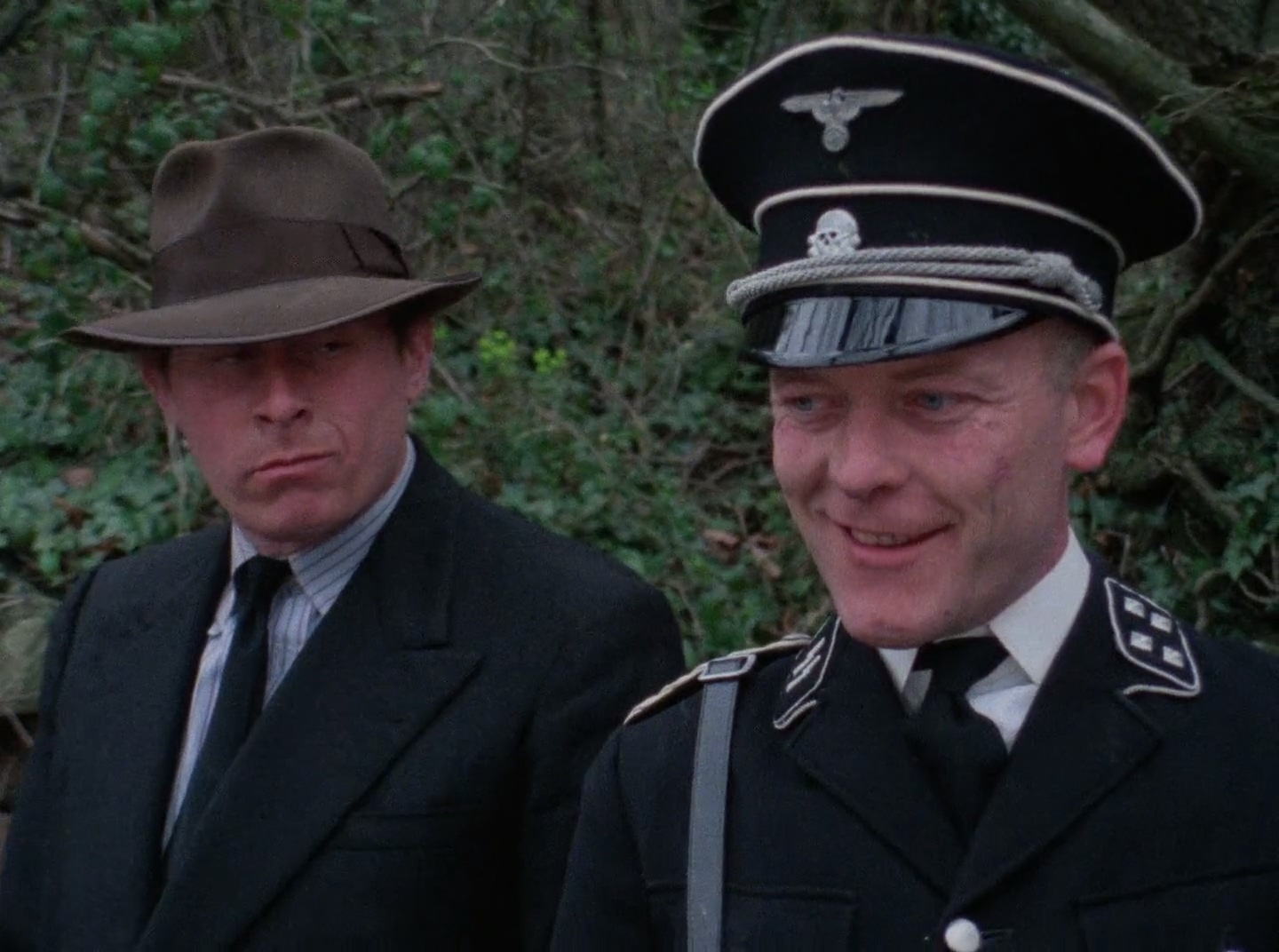 英国【枪杀希特勒】Rogue.Male.1976.1080p.BluRay.x264 (1).mkv_20250401_180841.240.jpg