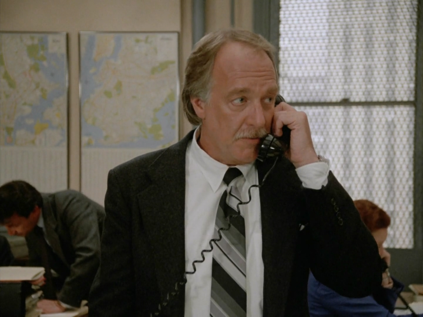 夺宝奇案 The.Diamond.Trap.1988.1080p.WEBRip.x264-RARBG.mkv.baiduyun.p.downloadin.jpg