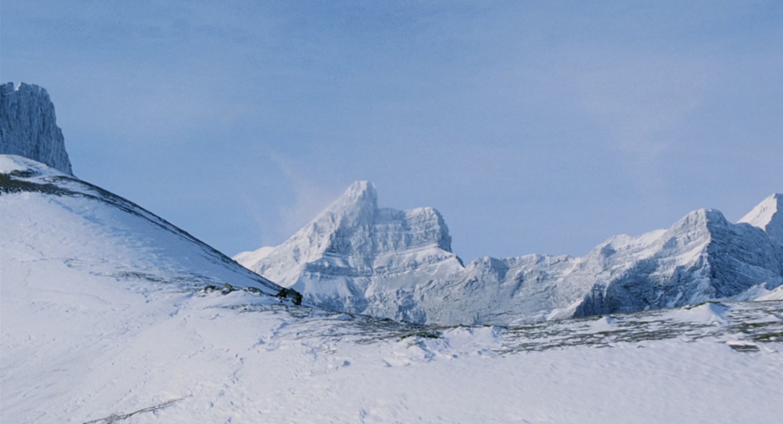 范海辛.Van.Helsing.2004.Blu ray.1080p.x265.HEVC.10bit.AC3.2audio特效字幕.mkv_202.jpg