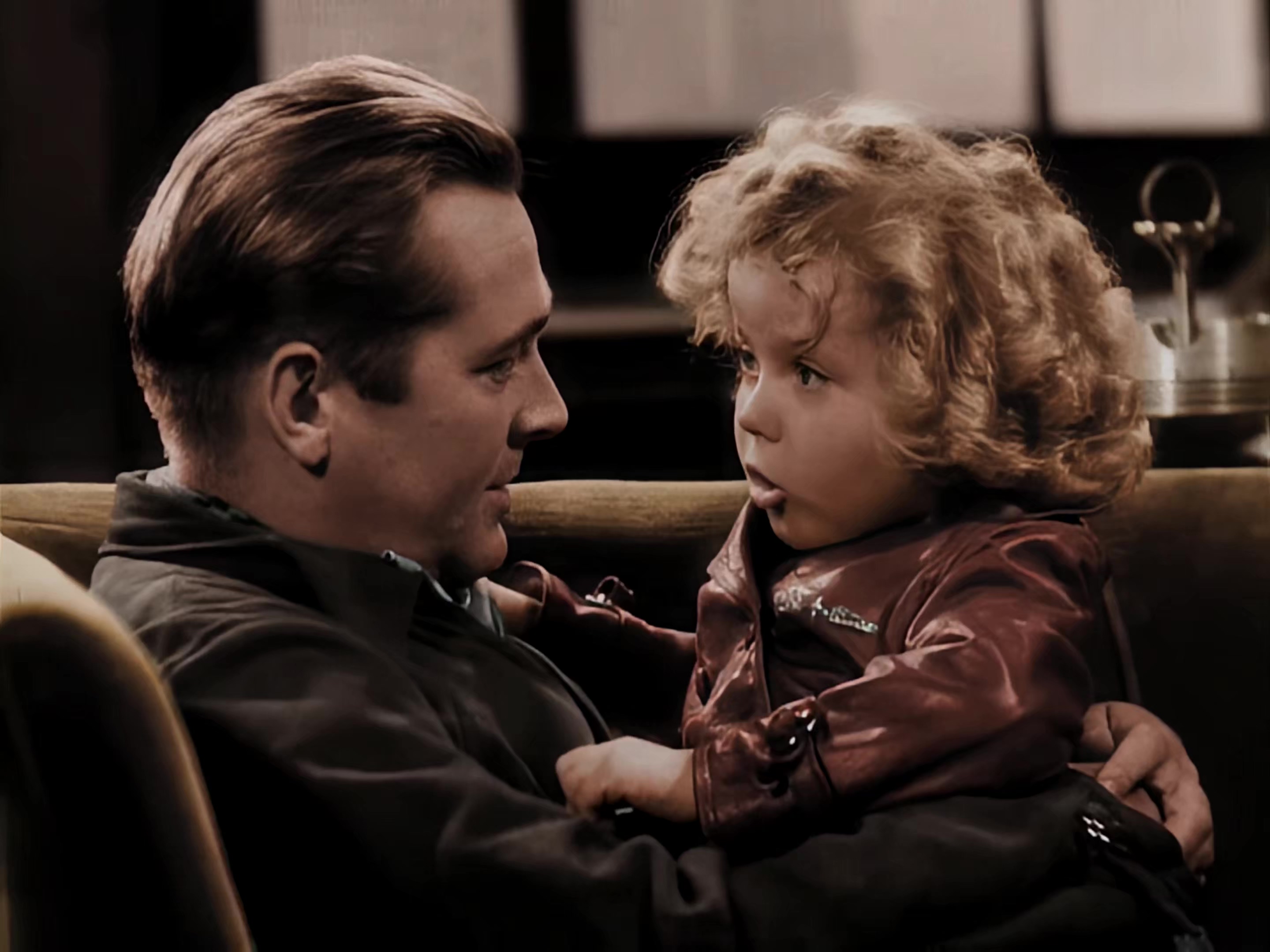 1934 亮眼睛.mkv_20250414_005822.260.jpg