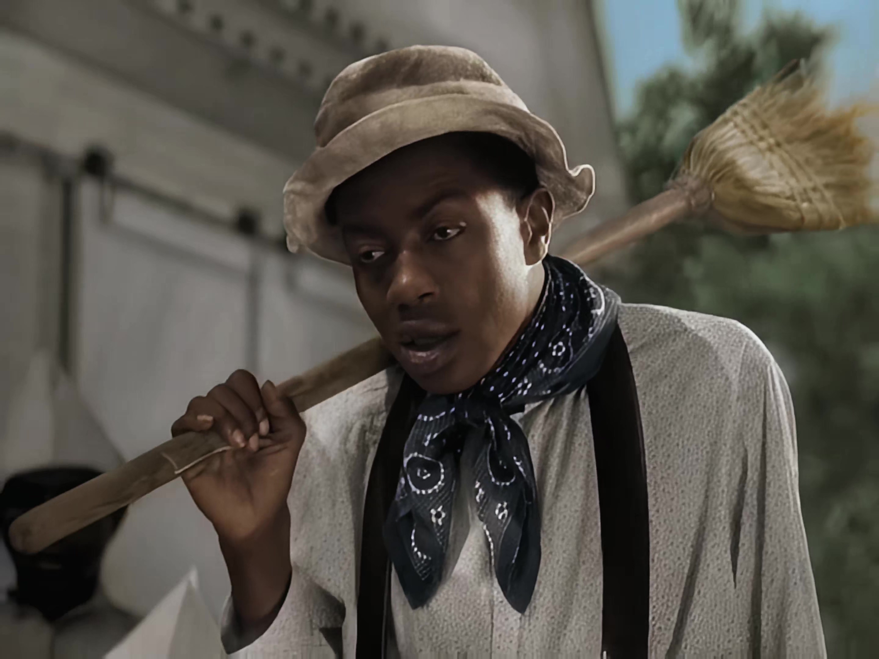 1935 小叛逆.mkv_20250417_110414.274.jpg