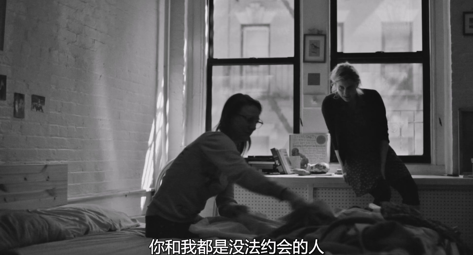 弗兰西丝·哈.Frances.Ha.2012.1080p.BluRay.x265.448kbps央视国英双语中字.mkv_20250.jpg