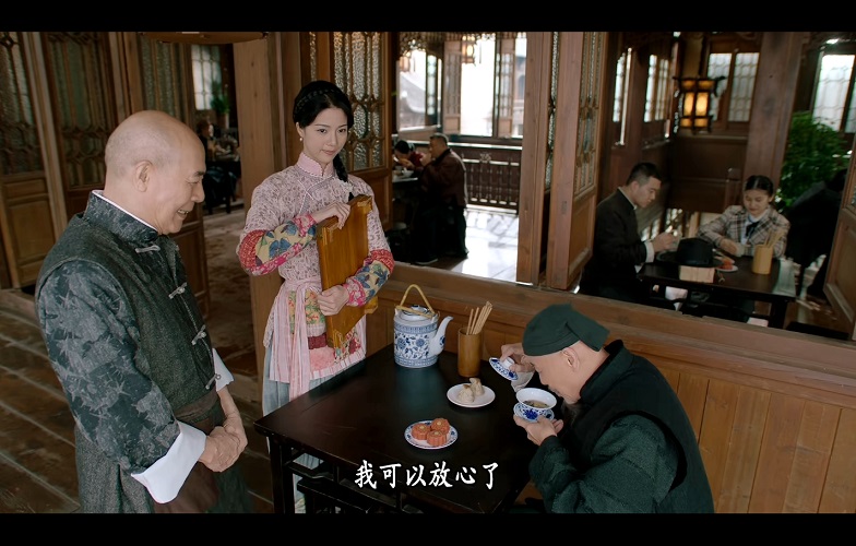 090巾帼枭雄之悬崖 (3).jpg