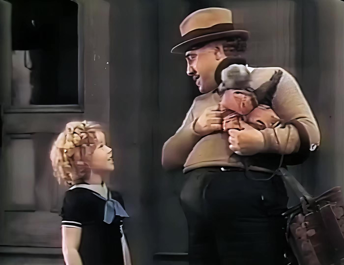 1936 可怜的富家小女孩.mkv_20250424_101236.947.jpg