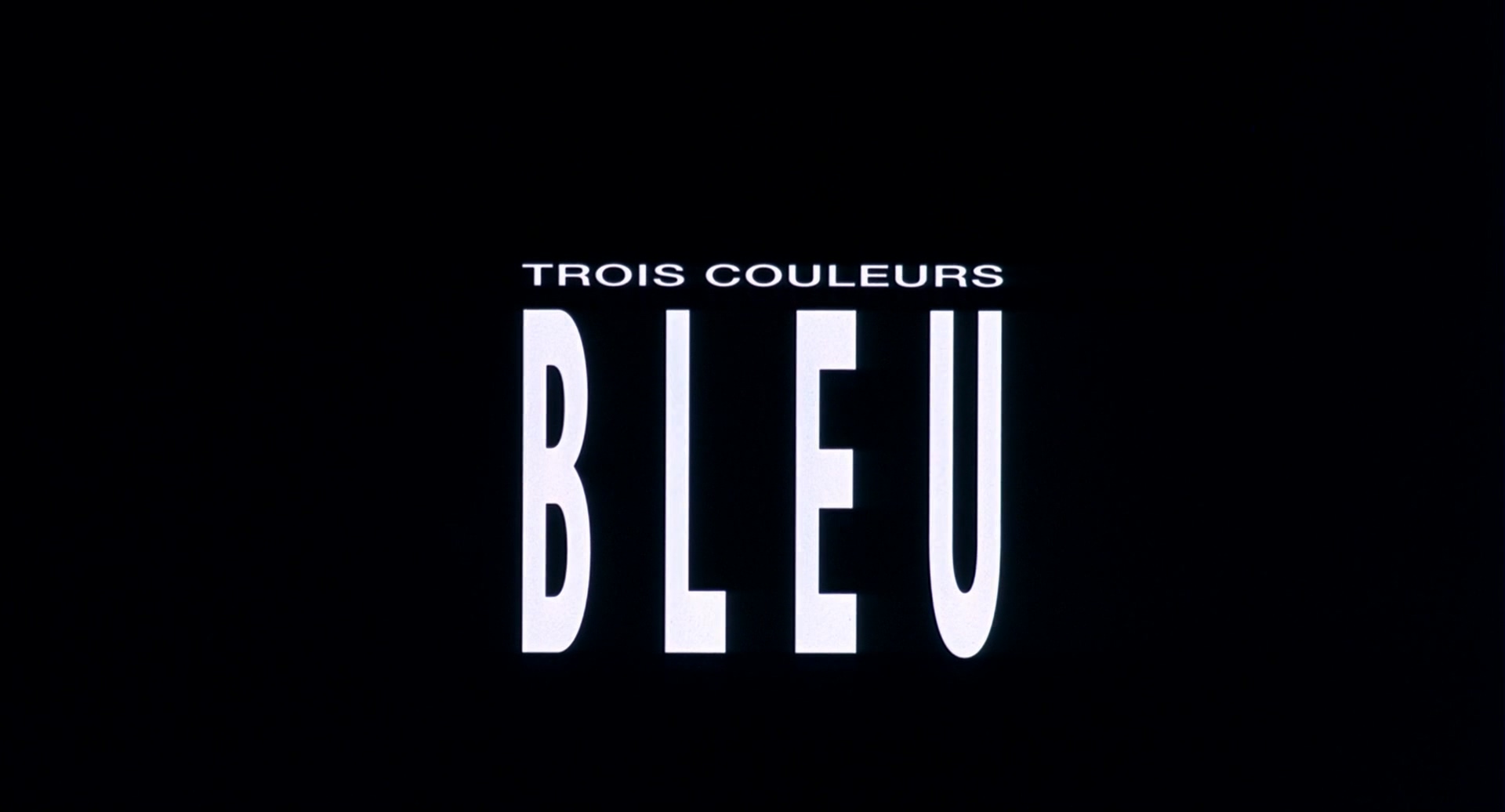 [蓝白红三部曲之蓝].Three.Colors.Blue.1993.CC.1080p.BluRay.x264.DTS.3Audios-CMCT..jpg