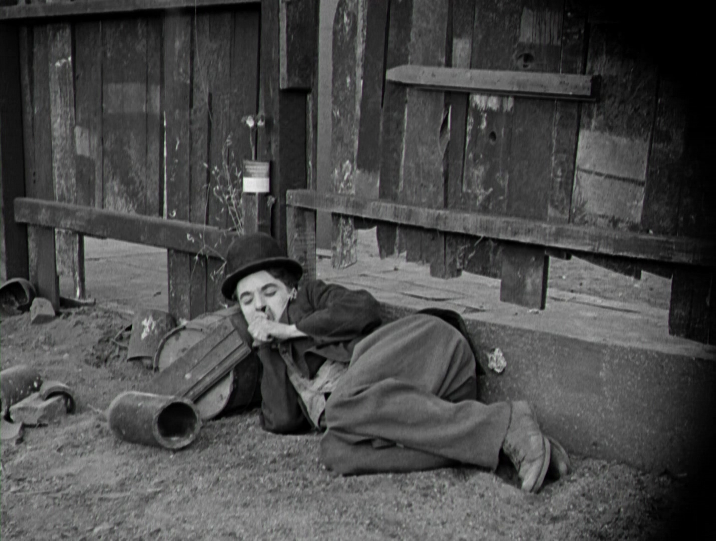 卓别林短片精选 The Chaplin Revue 1959.mp4_20250428_182530.932.jpg