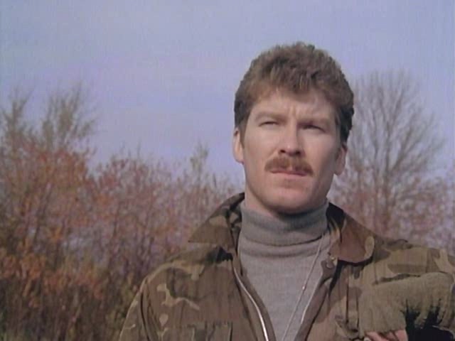 无处躲藏Nowhere to Hide (1987).mkv_20250430_005435.358.jpg