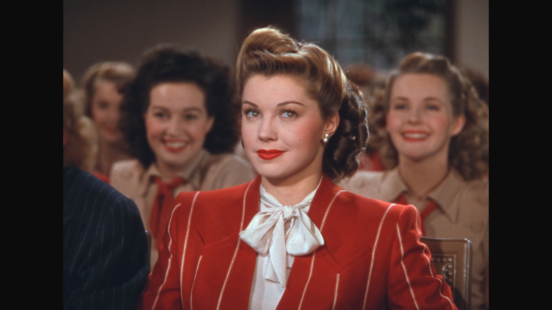 出水芙蓉 蓝光REMUX 国英双语 内封特效字幕_x264.mkv_20250501_102014.864.jpg