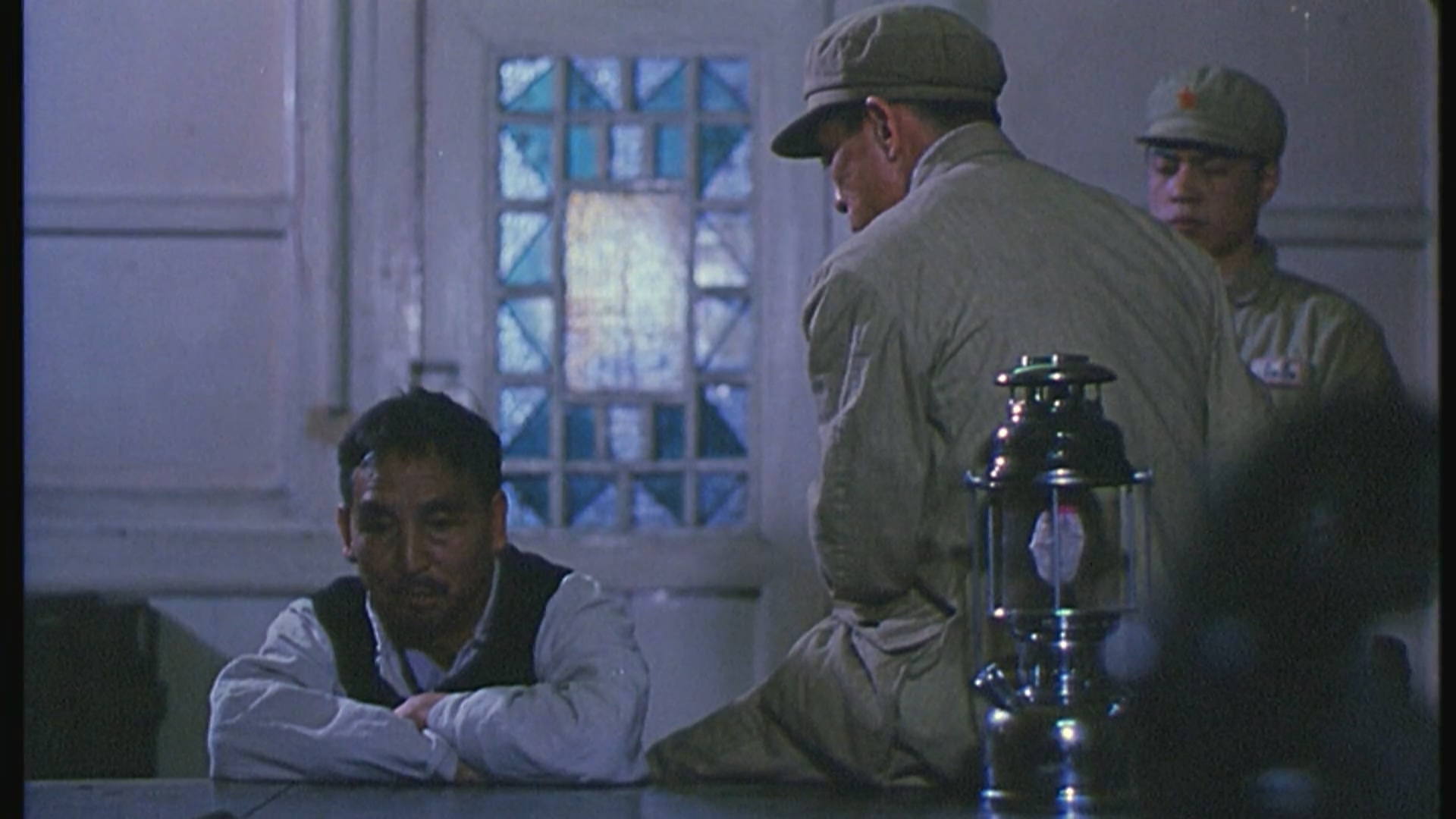 圣·保罗医院之谜(1990) .mp4_20250502_212110.548.jpg