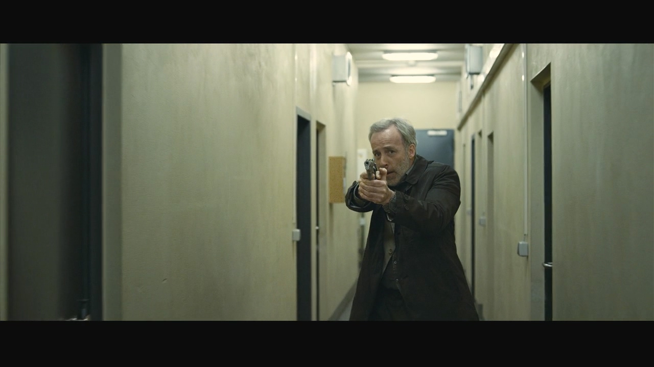 [柏林谍变].The Berlin.File.2013.BluRay.720p.x264.AC3-CMCT.mkv_20250503_235009.358.jpg