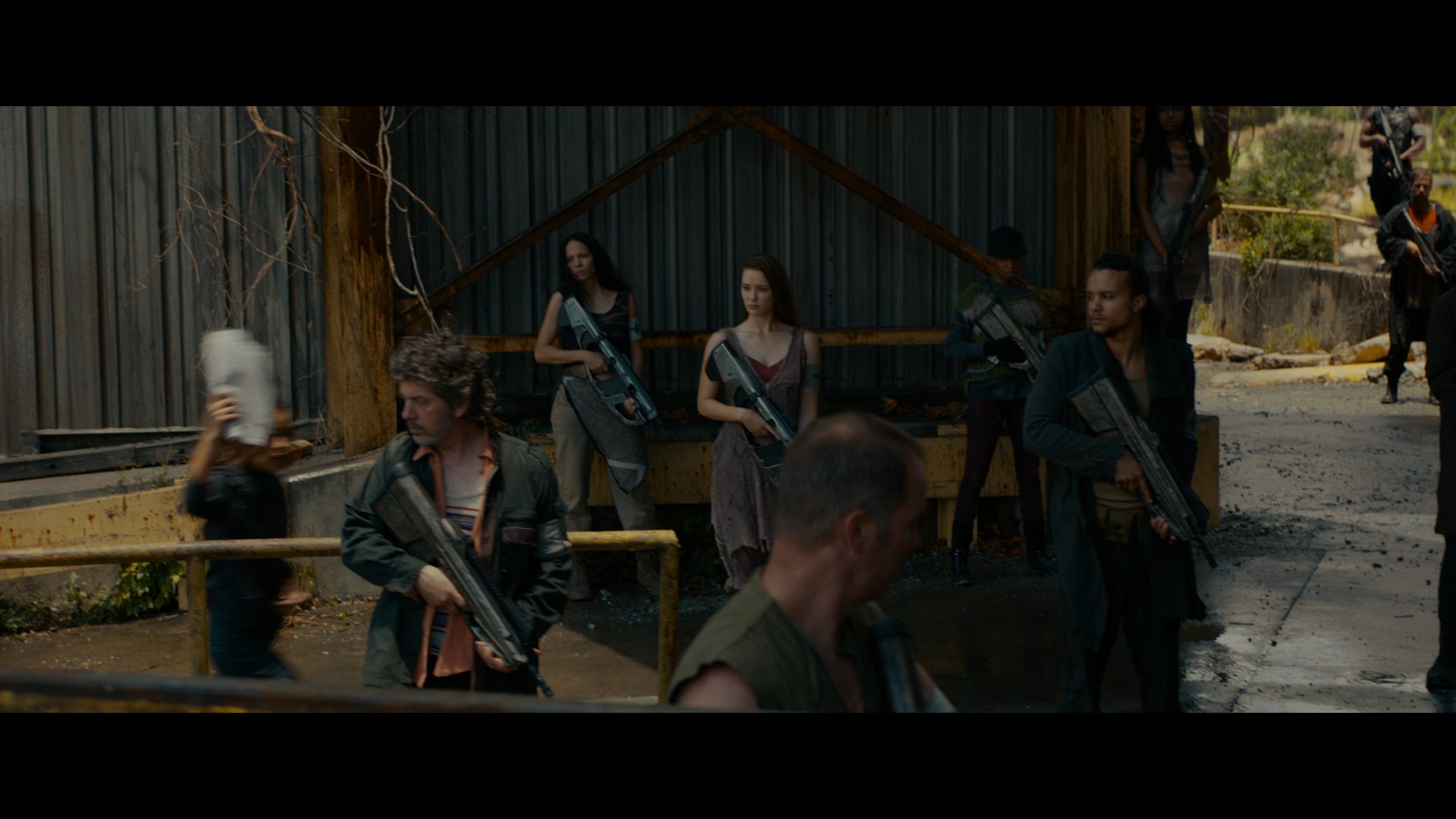 分歧者3：忠诚世界 (2016).mkv_20250504_145711.279.png