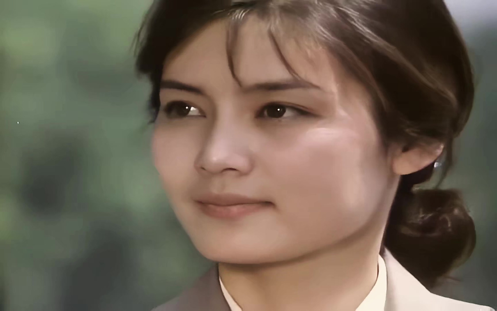 苦恼人的笑 1979.mp4_20250507_145716.120.jpg