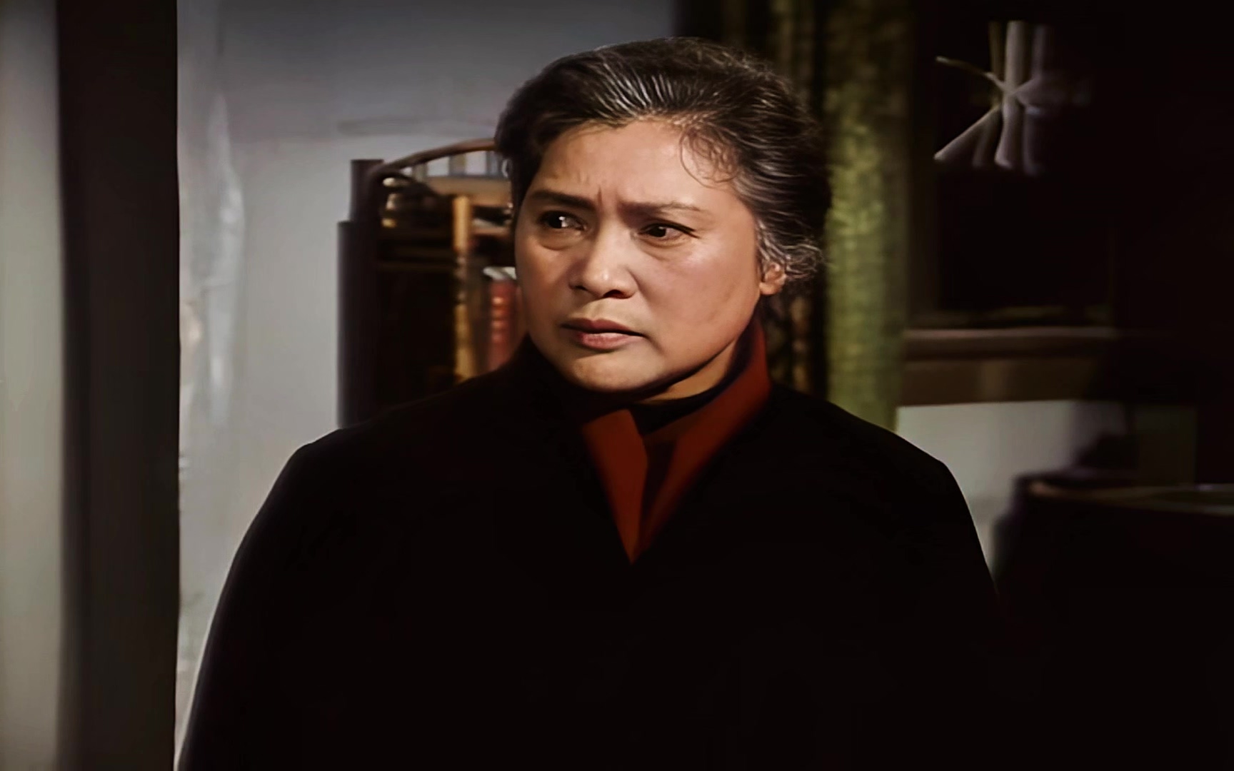 苦恼人的笑 1979.mp4_20250507_150022.819.jpg