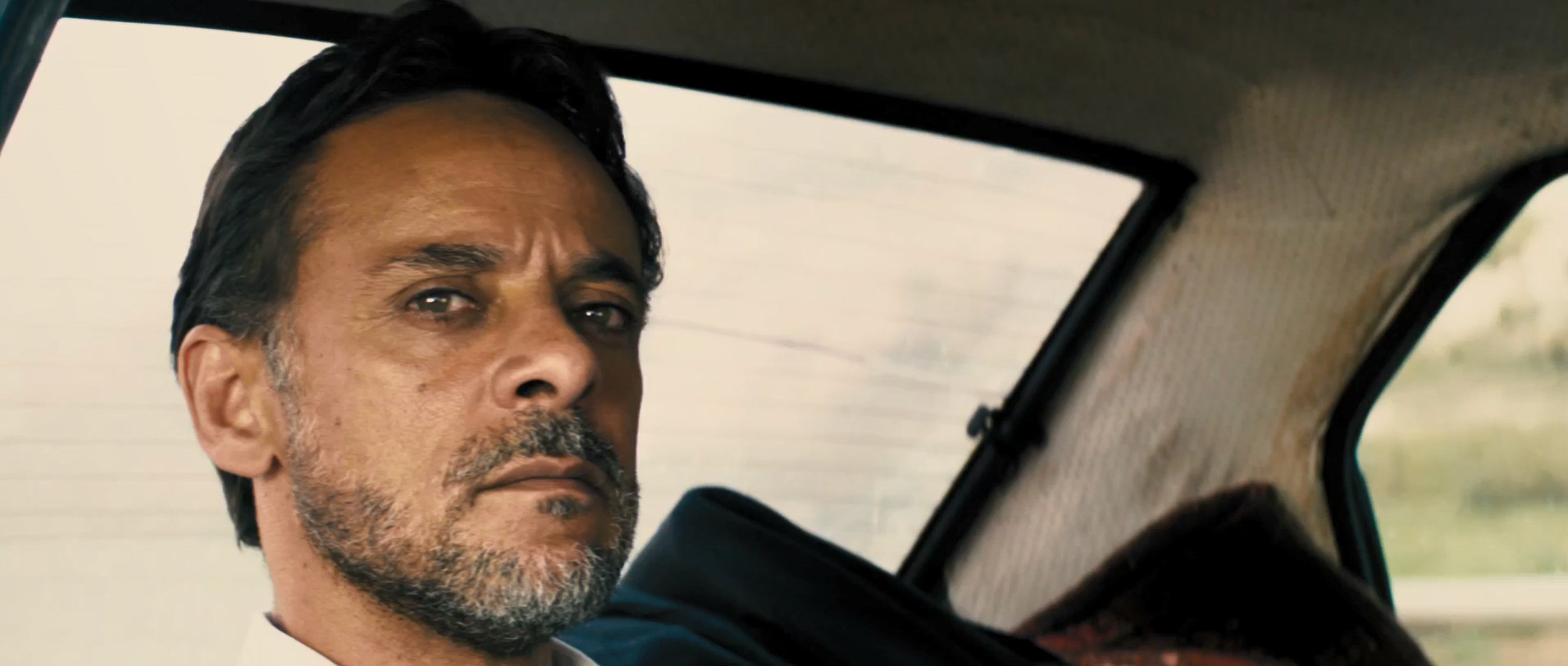 W 无法逃避-2012.mkv_20250508_130134.188.jpg