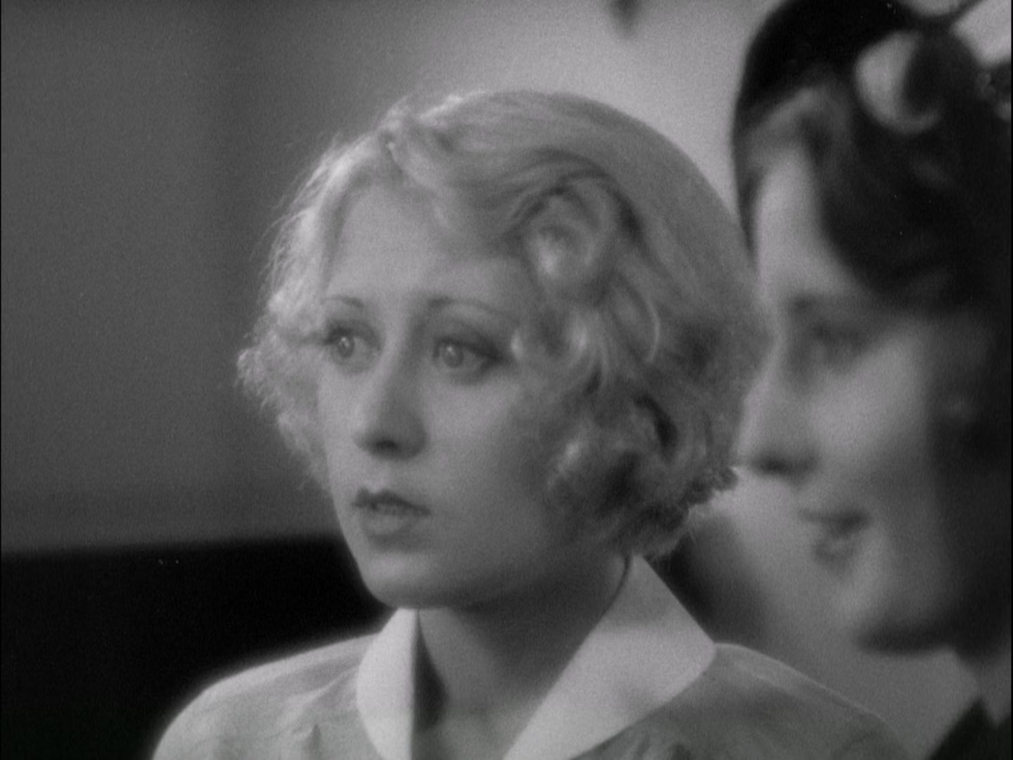 Night.Nurse.1931.1080p.WEBRip.x265-RARBG-bylh.mkv_20250519_225129.125.jpg