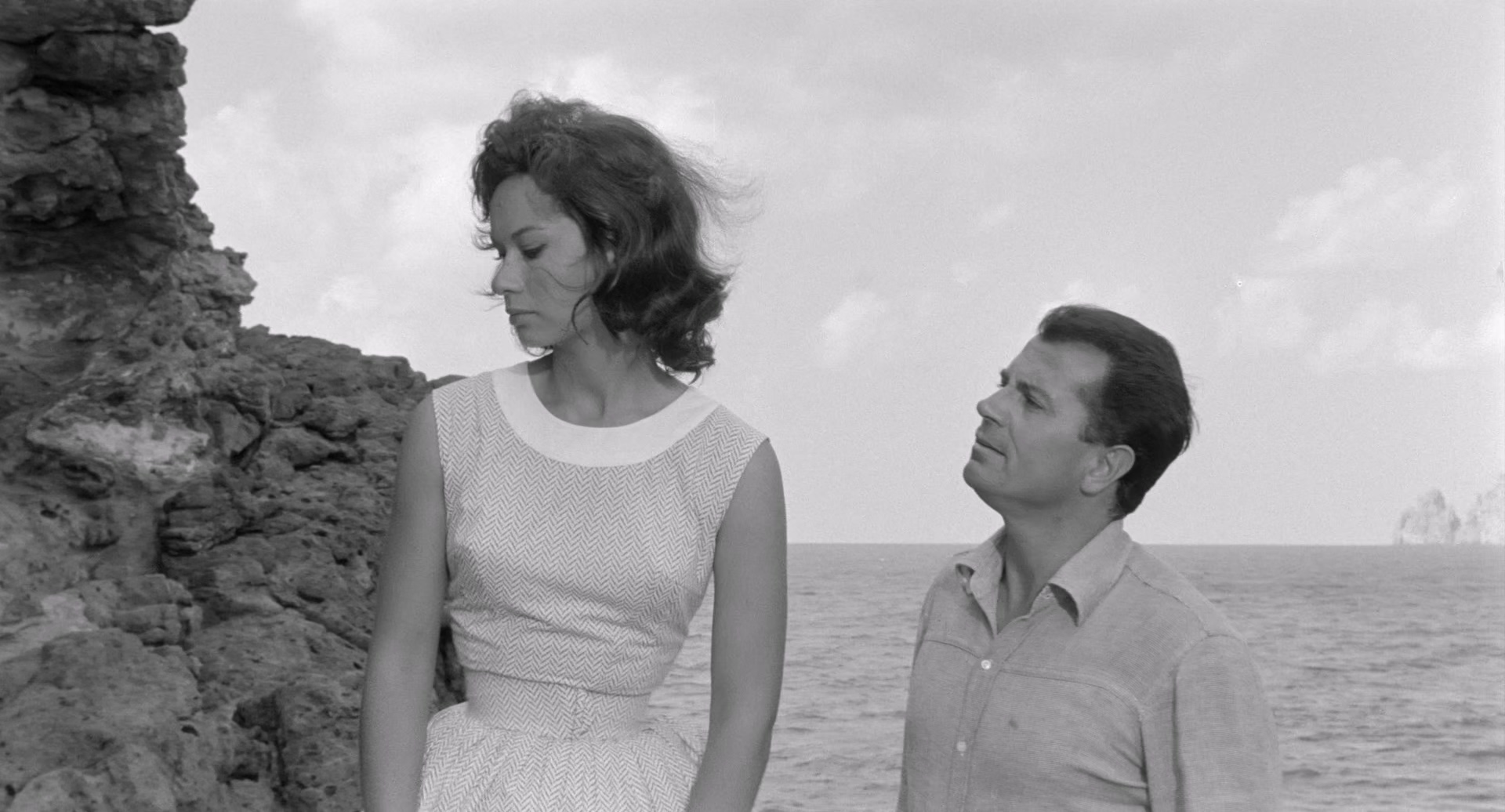 The Adventure.1960.CC.1080p.BluRay.x265.10bit.FLAC.1.0-QuickIO.mkv_20250520_010653.368.jpg