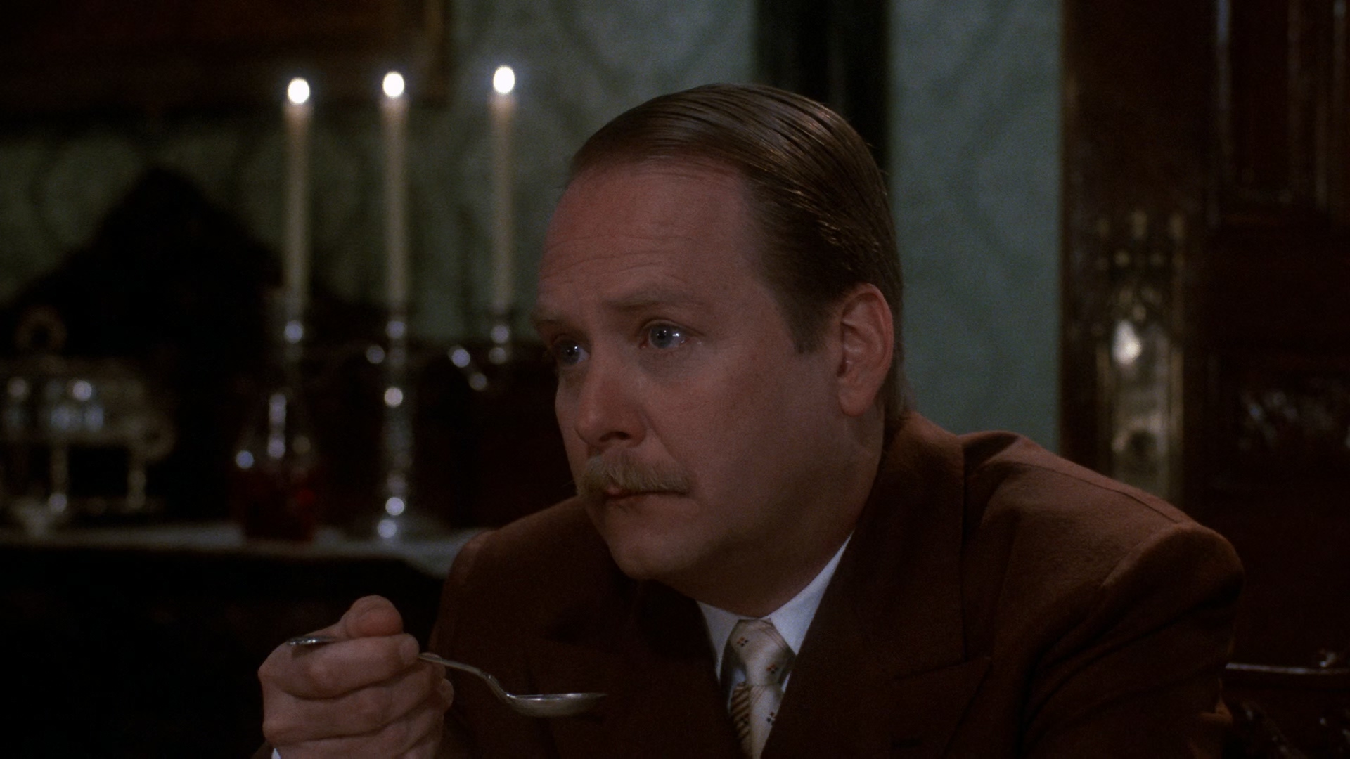 Clue.1985.1080p.BluRay.x265.10bit.DTS-SONYHD.mkv_20250523_234704.796.jpg
