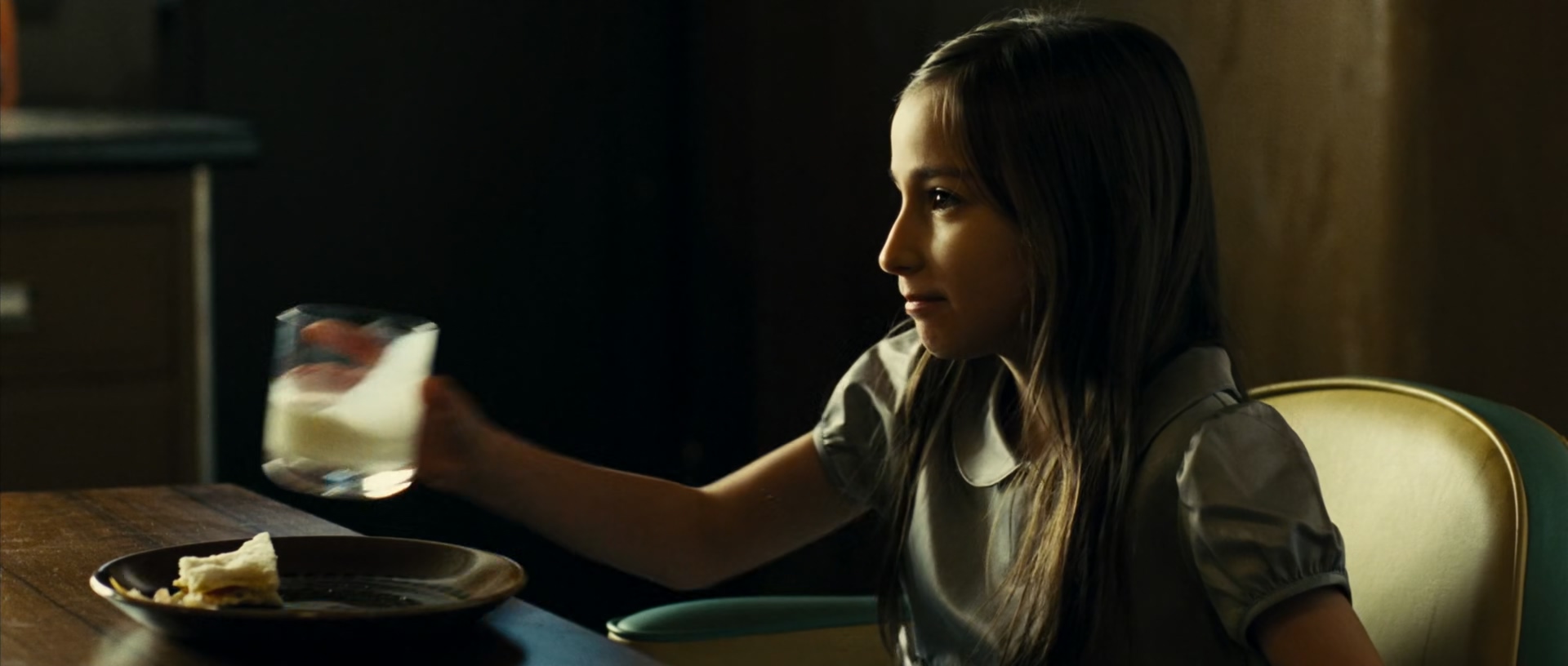 GalaxyRG265 - Revolver.2005.REPACK.1080p.BluRay.DDP5.1.x265.10bit-GalaxyRG265.mk.jpg