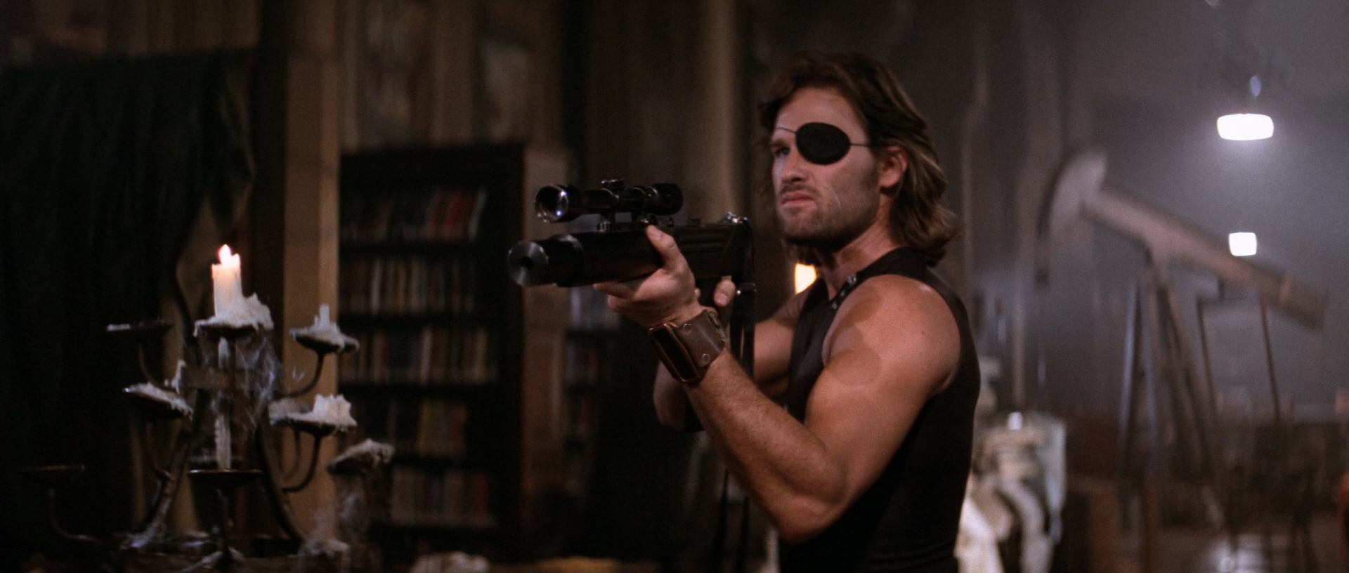 纽约大逃亡.Escape from New York .1981.1080p.BluRay.x265-SAMPA-bylh.mkv_20250528_.jpg
