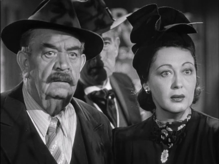 你逃我也逃（美国1942）[上译 英语]BDRip.x264.MKV_20250603_164009.210.jpg