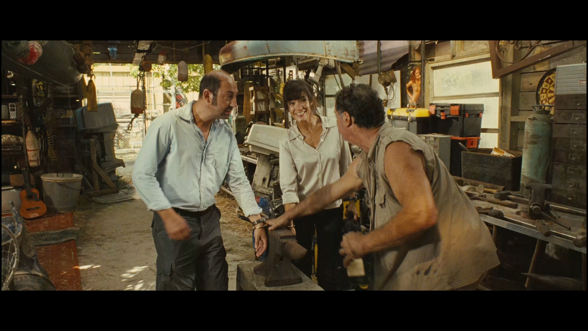 迈阿密行动 (2009) 1080p [AAC, AC3] [zho, fra] h264.mkv_20250604_002649.365.jpg