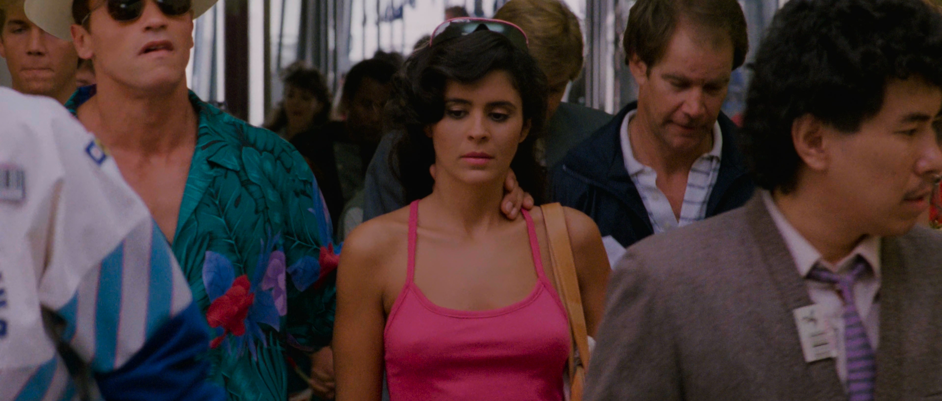 过关斩将 (1987) - 2160p.mkv_20250604_095708.439.jpg