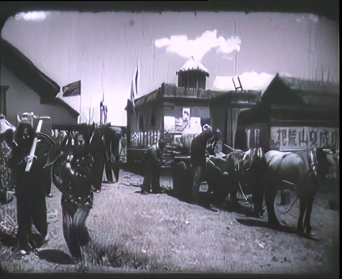 水库上的歌声 .mp4_20250604_133915.470.jpg