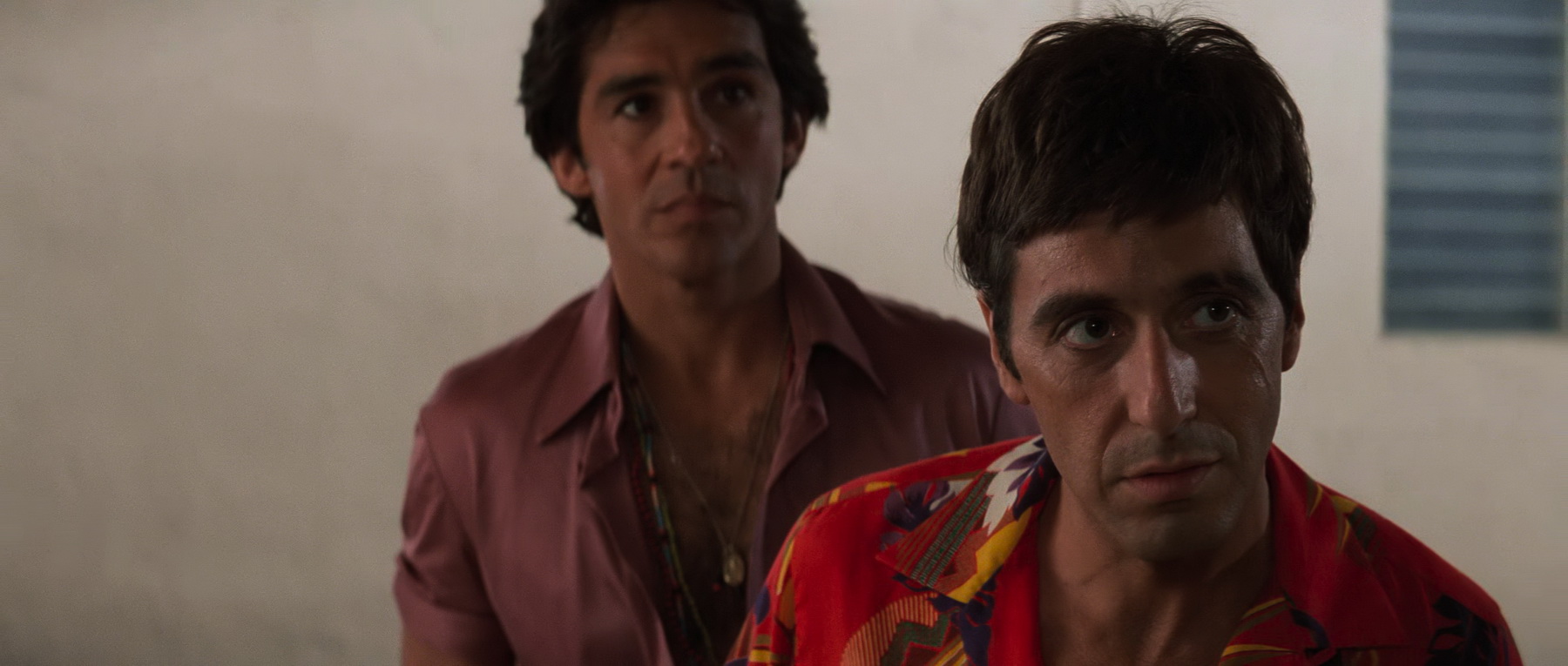 Scarface 1983 2160p UHD BluRay HDR10 DTS-HD MA 7.1 x265-GPTHD.mkv_20250604_201804.312.jpg