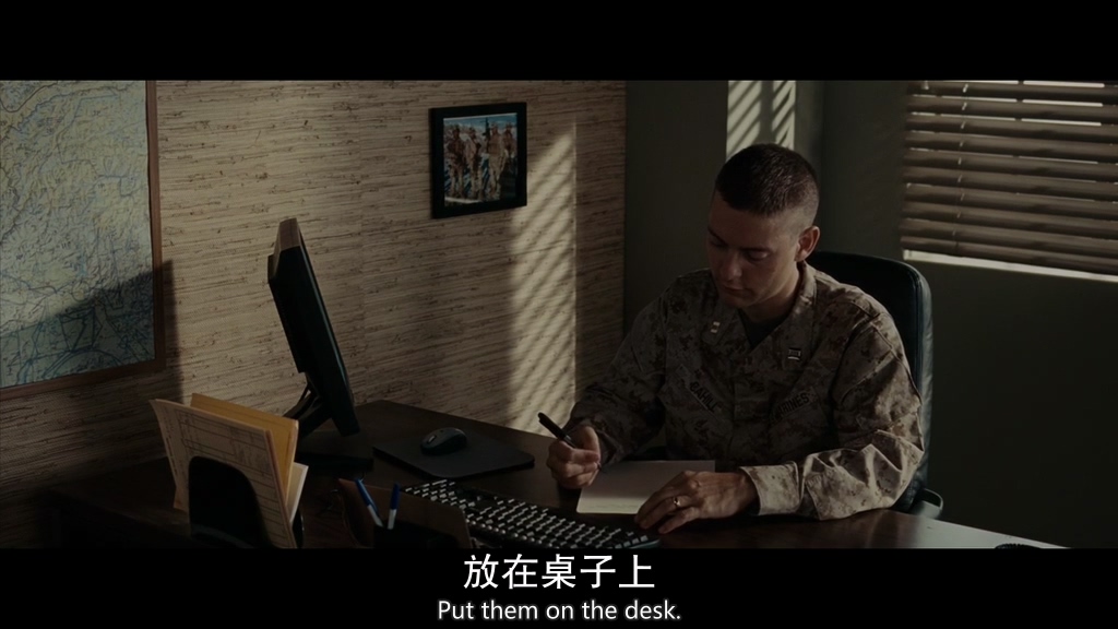 Brothers.2009.兄弟.双语字幕.HR-HDTV.AC3.1024X576.X264-人人影视.mkv_20250605_191419.987.jpg