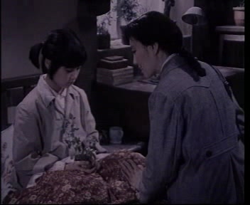 恶梦醒来是早晨 1980 珠影.MP4_20250608_182416.977.jpg