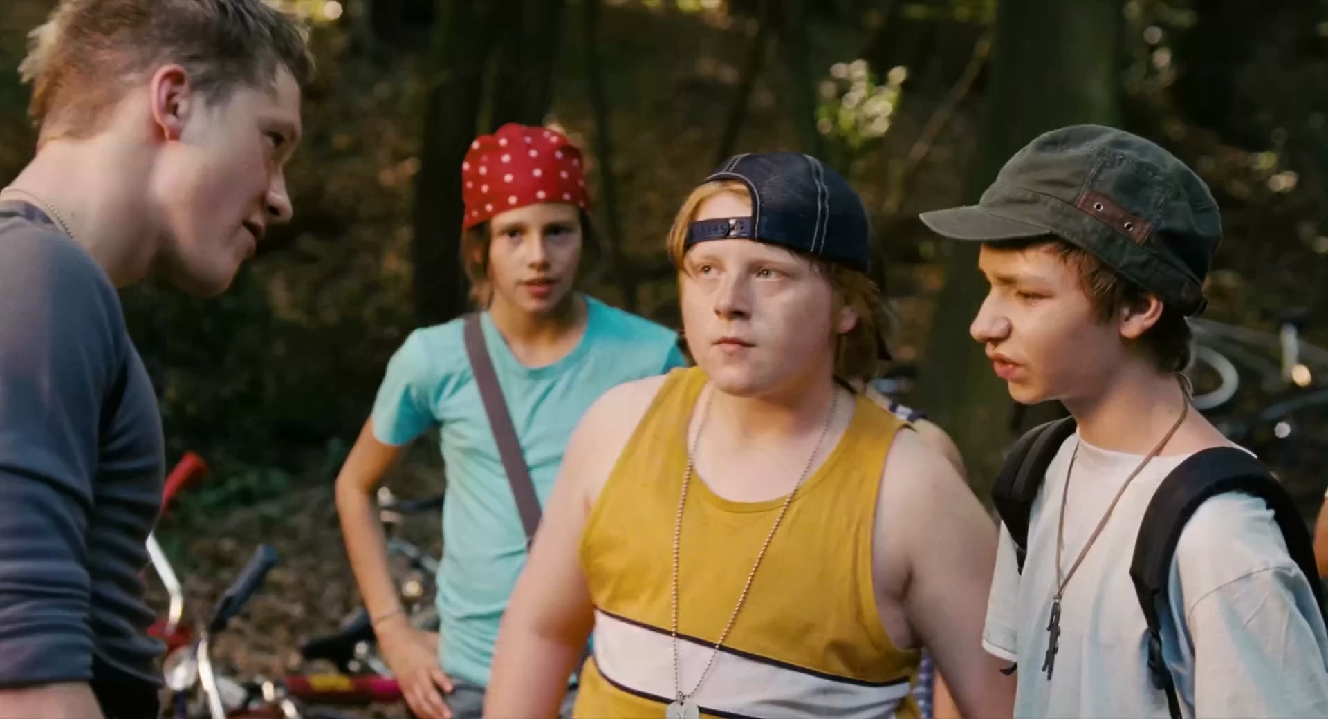 少年鳄鱼帮.Vorstadtkrokodile (2009) WEB-DL 1080p 国德双语无字.mkv_20250609_213931.473.jpg