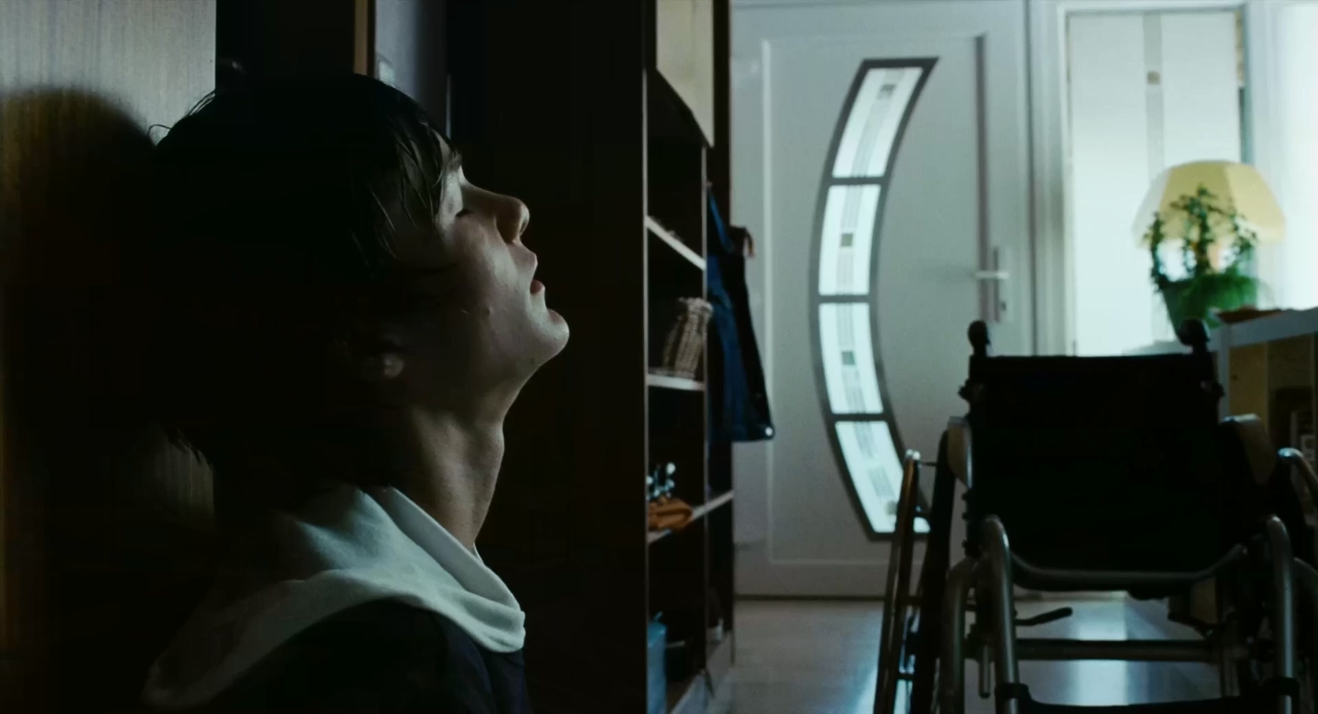 少年鳄鱼帮.Vorstadtkrokodile (2009) WEB-DL 1080p 国德双语无字.mkv_20250609_213934.948.jpg