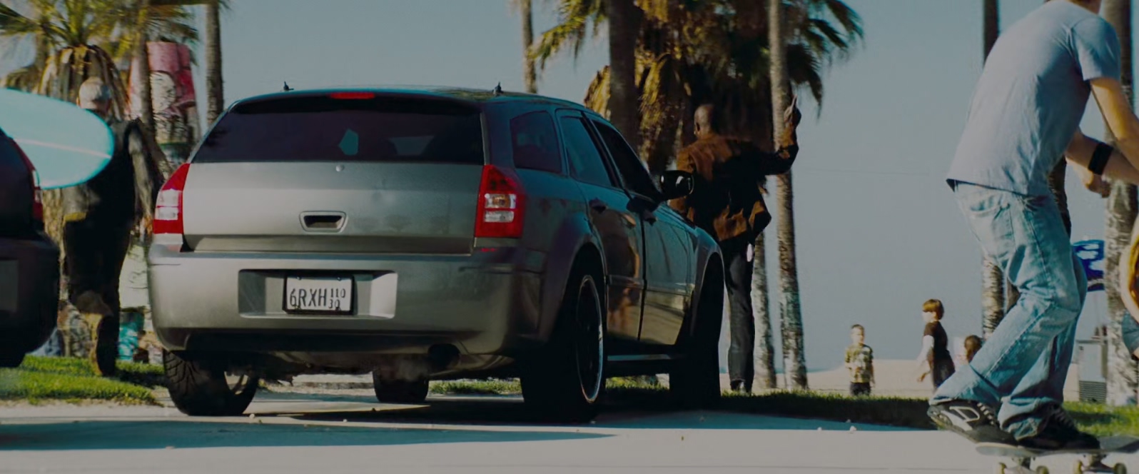 逃出克隆岛.The.Island.2005.BluRay.1080p.x265.10bit.国英双语特效字幕 (1).mkv_2025.jpg