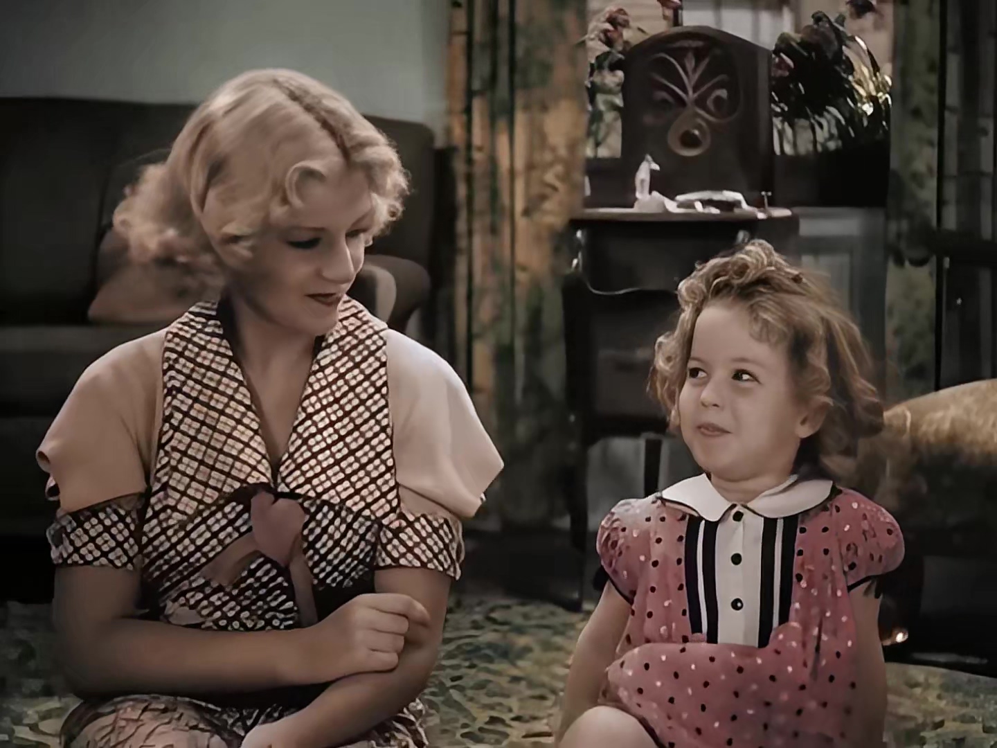 1934 宝贝答谢 Baby Take a Bow.mkv_20250611_121751.697.jpg