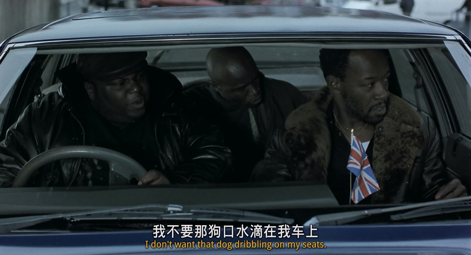 偷拐抢骗.Snatch.2000.Bluray.1080p.x265.AAC(5.1).3Audios.GREENOTEA特效字幕.mkv_20.jpg