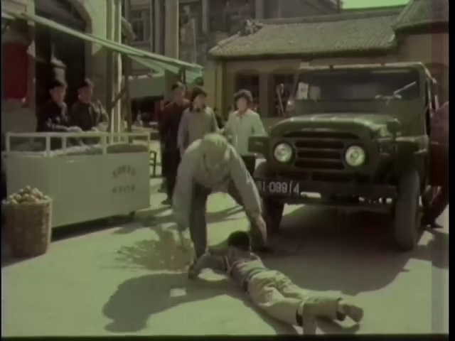 泪痕.Tear Stain.1979.DVD.X264.AAC.HALFCD.mkv_20250615_180958.417.jpg