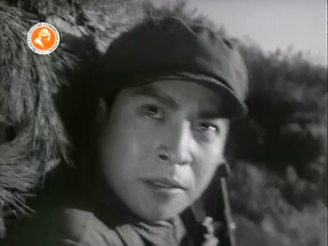 长空雄鹰.Air Force.1976.DVD.X264.AAC(0：-)-.mkv_20250615_184252.119.jpg