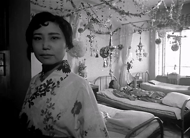 广岛之恋.Hiroshima mon amour.1959.DVD.X264.AAC.HALFCD.mkv_20250617_185701.908.jpg