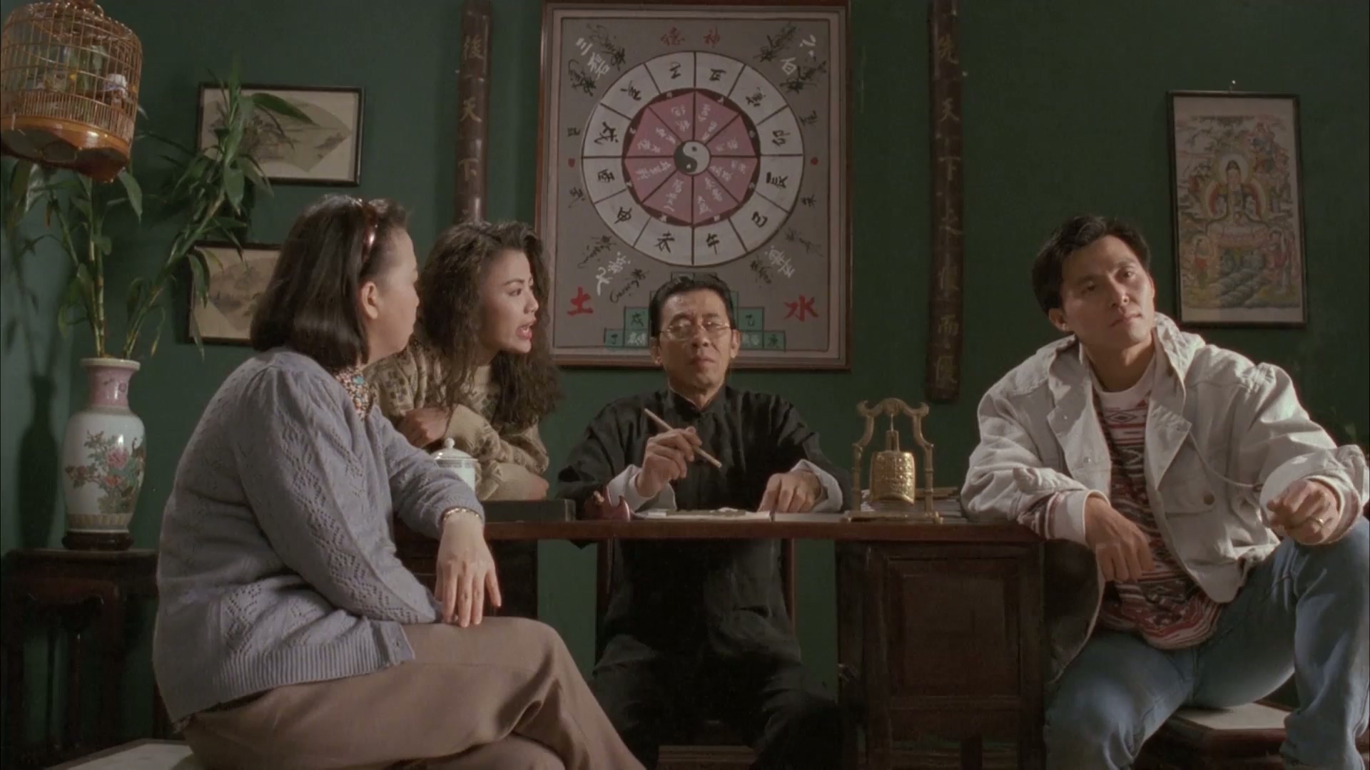 1992 岆怪嘟巿.mkv_20250620_151557.804.jpg