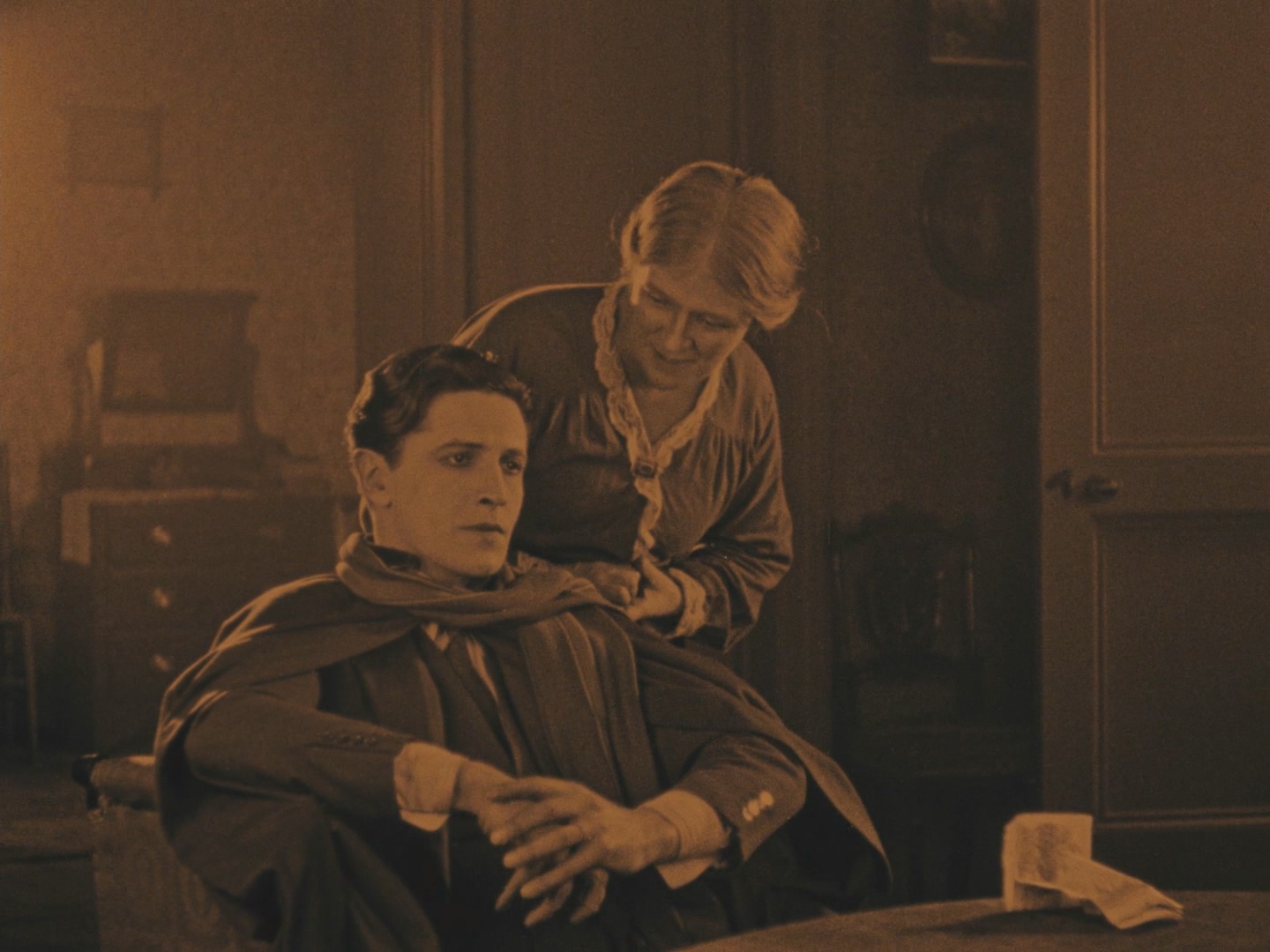 The.Lodger.A.Story.of.the.London.Fog.1927.CC.1080p.BluRay.x264.FLAC.2.0-SONYHD.m.jpg