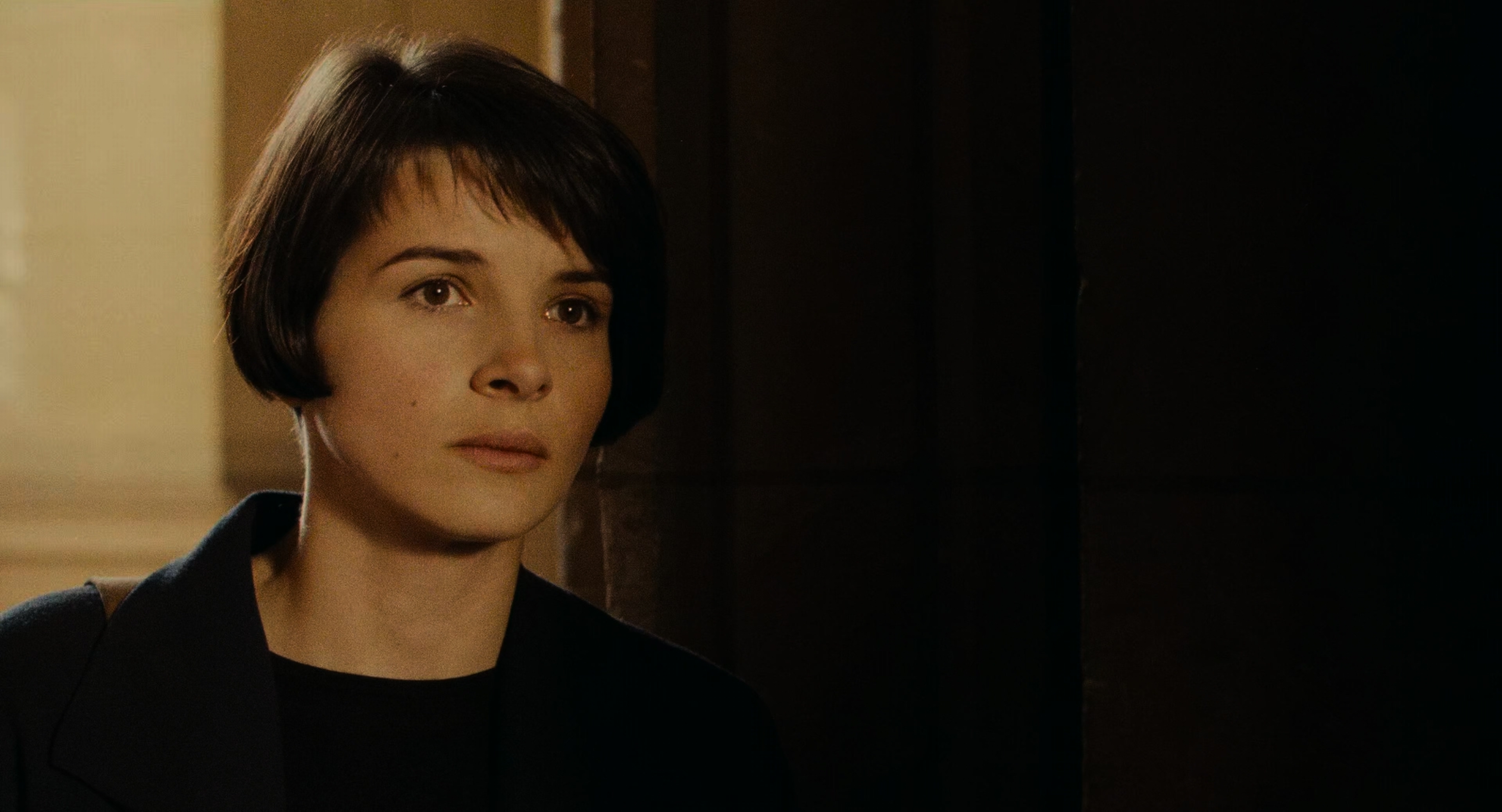 Three Colors - Blue (1993) (2160p BluRay x265 10bit 国法双语双字.mkv_20250622_18.jpg