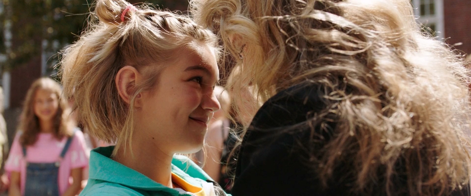 洛卡改变世界 Rocca verändert die Welt 2019 1080p [AAC, AAC] [zho, eng] h264.mkv.jpg