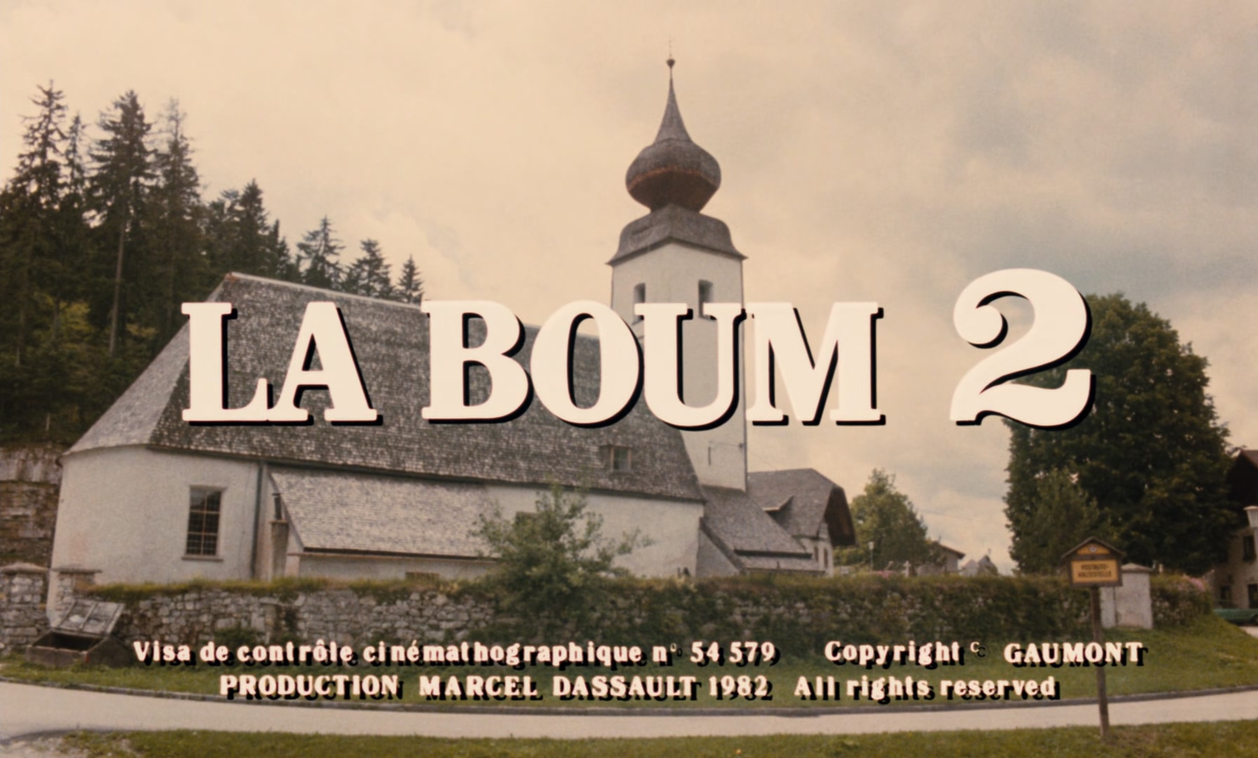 初吻2..La.Boum.2.1982.1080p.BluRay.DD2.0.2Audio.x265-10bit.mkv_20250629_091512.052.jpg