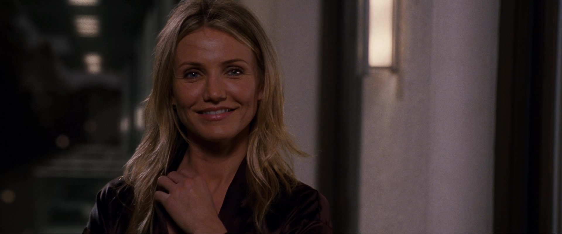 危情谍战.Knight and Day.2010.2Audio.CN.mkv_20250702_003952.090.jpg